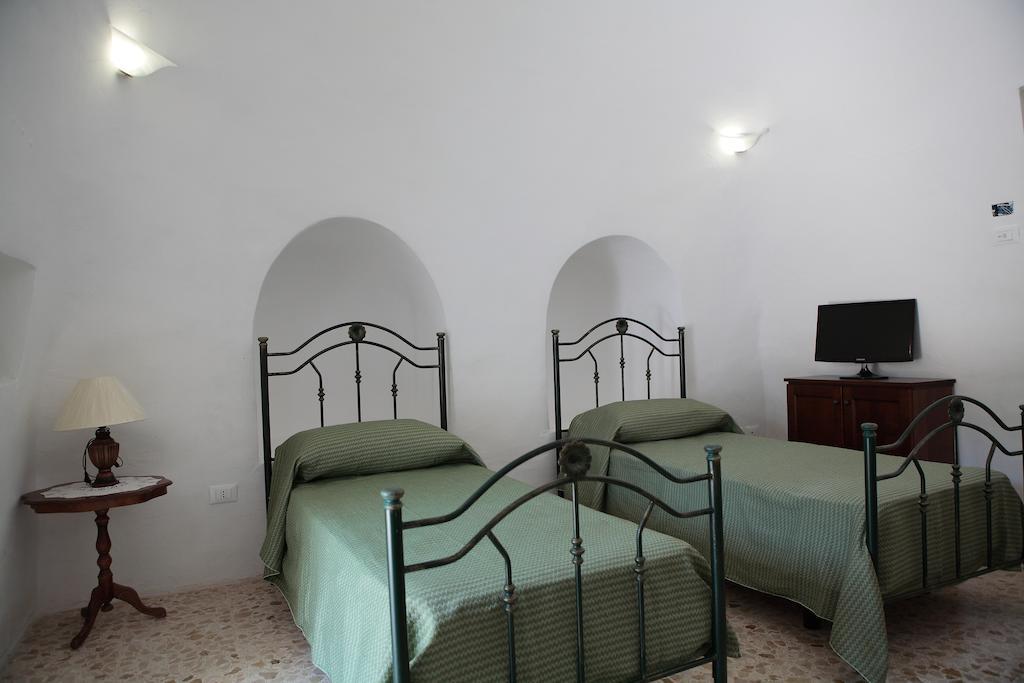 Agriturismo Masseria Casedde Vecchie Villa Martina Franca Ruang foto